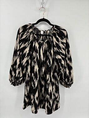 MASSIVE $10 SALE H&M Off Shoulder Dress with Balloon Sleeves